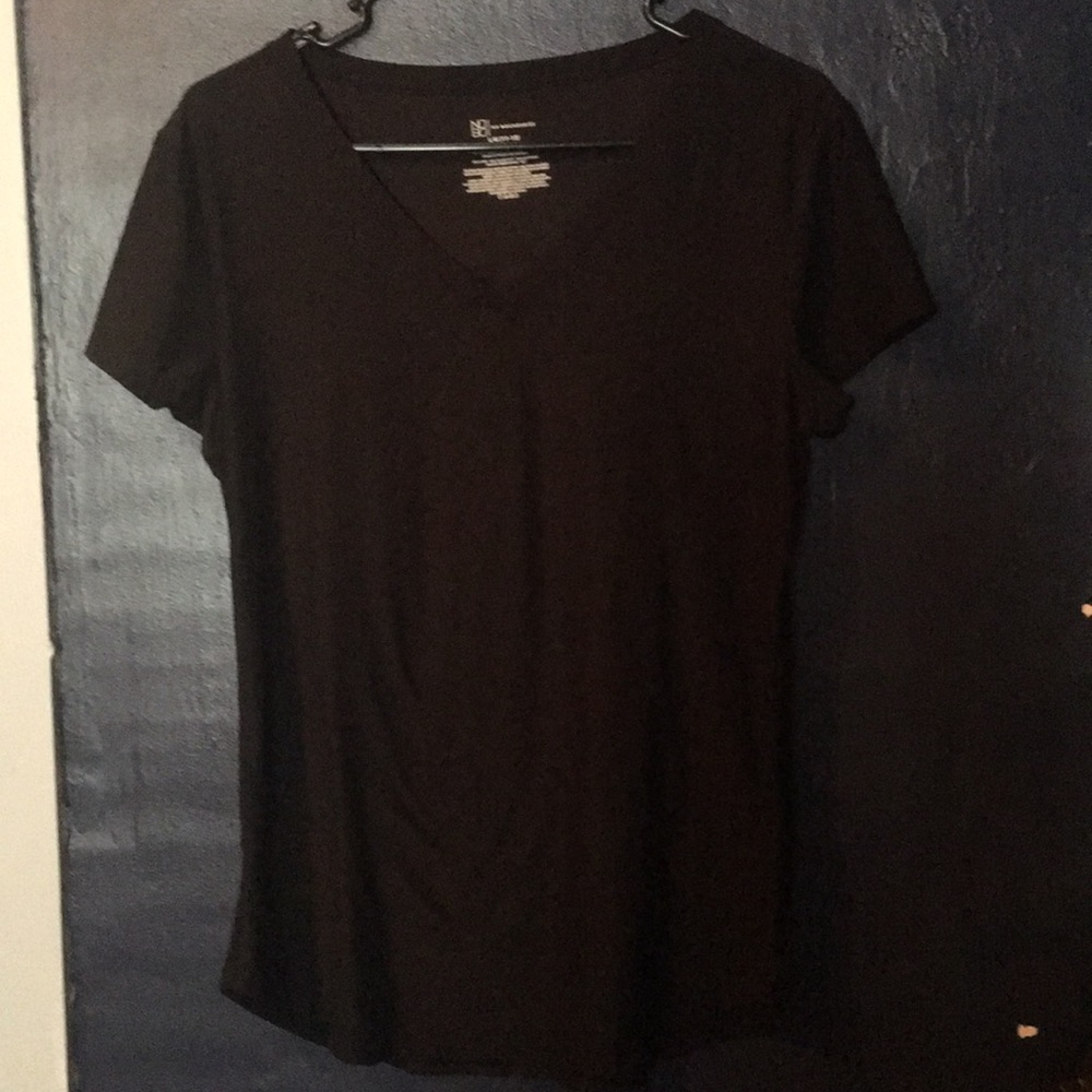 Black T-shirt